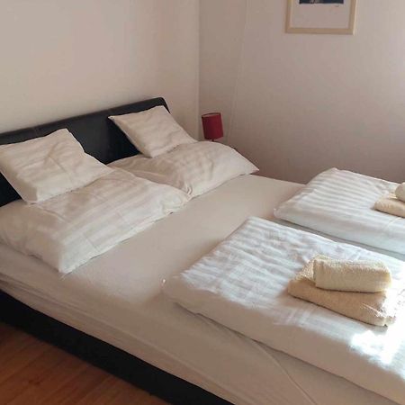 Mediterran Apartman Es Vendeghaz Hajdúszoboszló Exterior foto